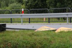 435A8242